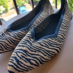 Mia Women's Flats
